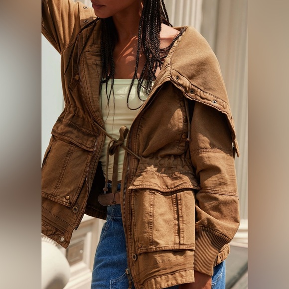 Surplus Future Parka - Picture 3 of 7